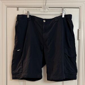 Men's Navy Columbia Omni Shade Cargo Shorts